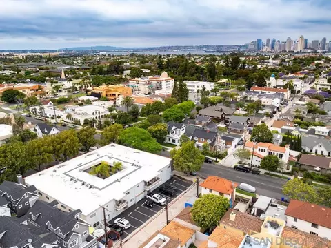 View/Area - 801 C Ave #11, Coronado, CA 92118 photo 6 of 12