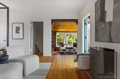 Entry Way - 7316 Encelia Dr, La Jolla, CA 92037 photo 3 of 3