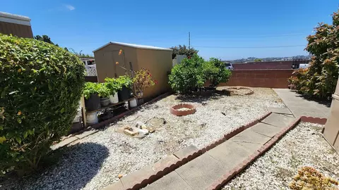 8 Blue Sky Ln, Oceanside, CA 92056 photo 28