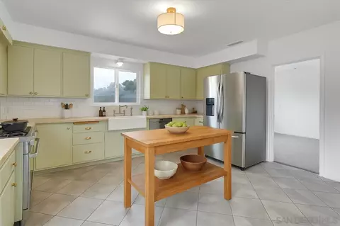 9226 Briercrest Dr, La Mesa, CA 91942 photo 3