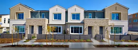 737 Mara Loop #7, Chula Vista, CA 91911