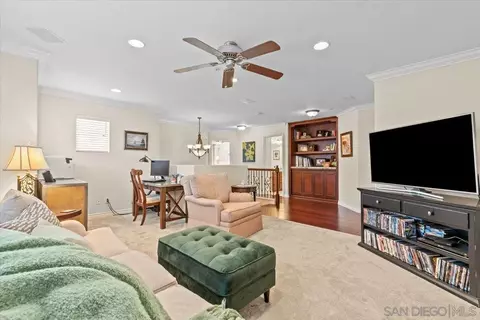 2402 Bear Rock Gln, Escondido, CA 92026 photo 19