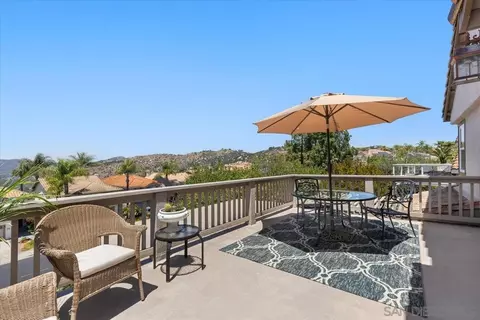 2402 Bear Rock Gln, Escondido, CA 92026 photo 30