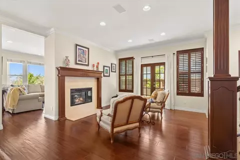 2402 Bear Rock Gln, Escondido, CA 92026 photo 7