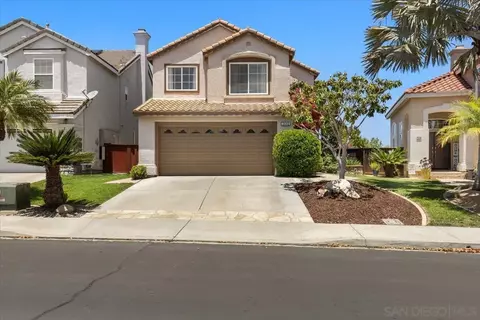 2402 Bear Rock Gln, Escondido, CA 92026
