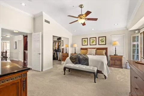 2402 Bear Rock Gln, Escondido, CA 92026 photo 21