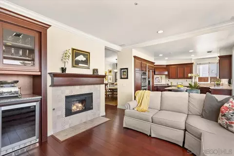 2402 Bear Rock Gln, Escondido, CA 92026 photo 10