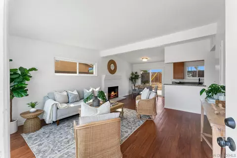 4812 Appleton, San Diego, CA 92117