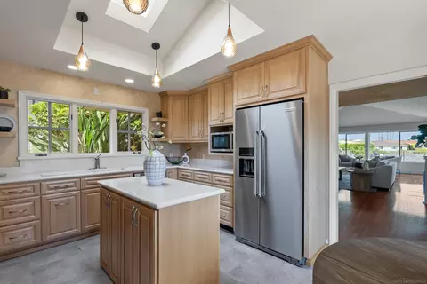 951 Skylark Dr, La Jolla, CA 92037 photo 32