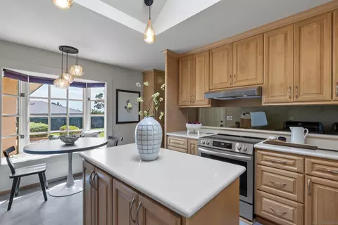 951 Skylark Dr, La Jolla, CA 92037 photo 30