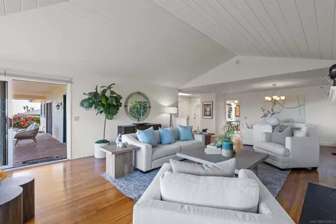 951 Skylark Dr, La Jolla, CA 92037 photo 25