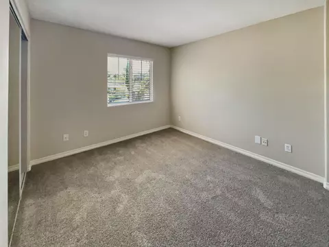 10334 Hitching Post Way, Santee, CA 92071 photo 5