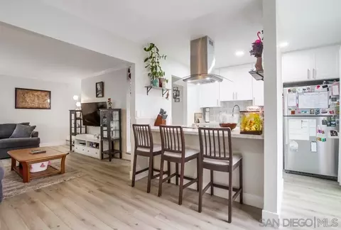 3262 Ashford St #I, San Diego, CA 92111