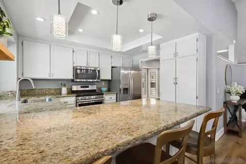 1683 Mustang Way, Oceanside, CA 92057 photo 6