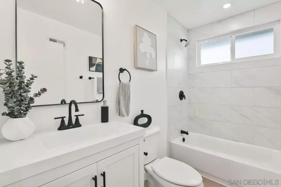 Bath - 2723 Lungos Ct, San Diego, CA 92154 photo 2 of 3