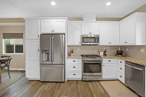 Kitchen - 8536 Even Seth Cir, Santee, CA 92071 photo 5 of 6