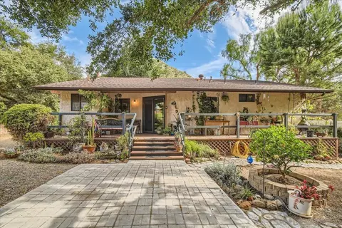 Exterior - 531 Silverbrook Dr, El Cajon, CA 92019 photo 5 of 6