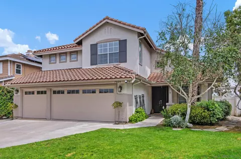 7829 Sitio Calmar, Carlsbad, CA 92009