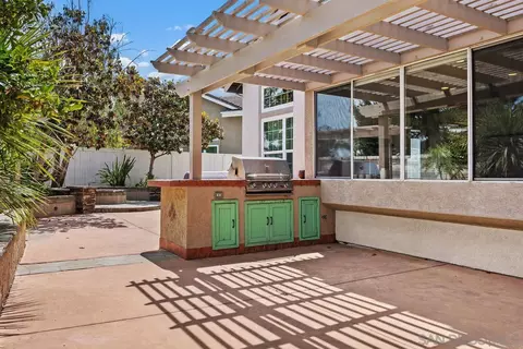 Exterior - 7829 Sitio Calmar, Carlsbad, CA 92009 photo 7 of 8
