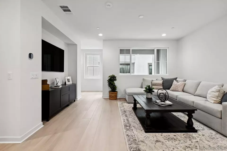 Other - 2581 Broom Ln, Carlsbad, CA 92008 photo 3 of 4