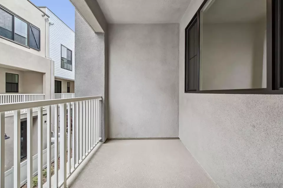 Exterior - 2581 Broom Ln, Carlsbad, CA 92008 photo 1 of 2