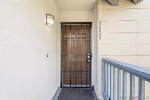 3025 Golden Oak Way, Spring Valley, CA 91978 photo 4