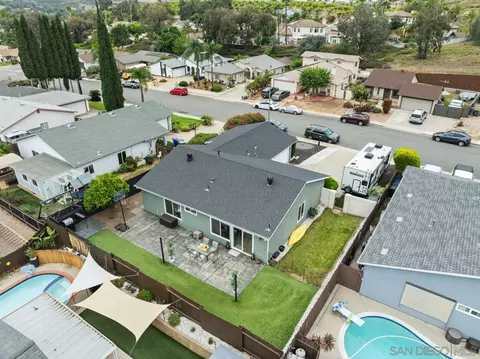View/Area - 13637 Los Olivos Ave, Poway, CA 92064 photo 2 of 5