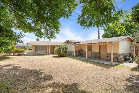 370 Hilltop Dr, Chula Vista, CA 91910