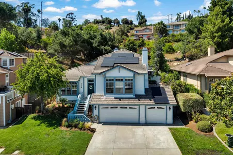 2106 Laura Dr, Escondido, CA 92027