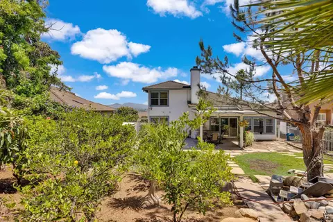 2106 Laura Dr, Escondido, CA 92027 photo 52