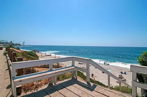 View/Area - 373 Nautilus St, La Jolla, CA 92037 photo 2 of 2