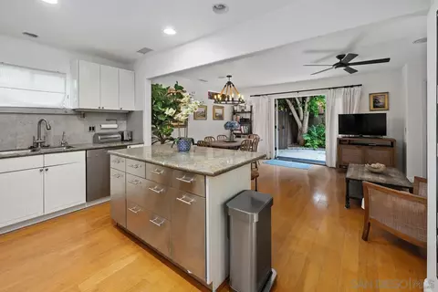 Kitchen - 373 Nautilus St, La Jolla, CA 92037 photo 1 of 4