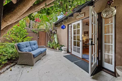 Exterior - 373 Nautilus St, La Jolla, CA 92037 photo 3 of 4