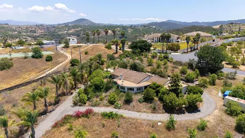 10171 Circle R Dr, Valley Center, CA 92082