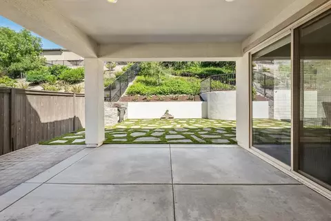 529 Adobe Estates Dr, Vista, CA 92083 photo 12
