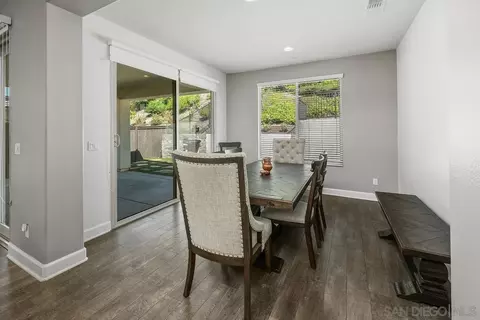 529 Adobe Estates Dr, Vista, CA 92083 photo 8