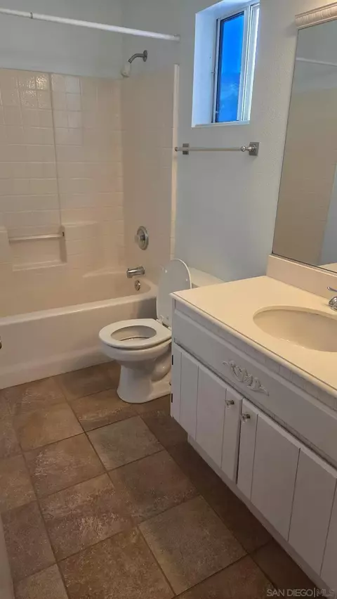 Bath - 13610 Stonybrook Ln, El Cajon, CA 92021 photo 1 of 3
