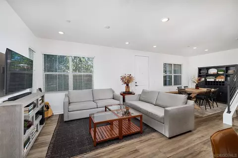 Living - 13070 Olympus Cir #1, Poway, CA 92064 photo 1 of 4