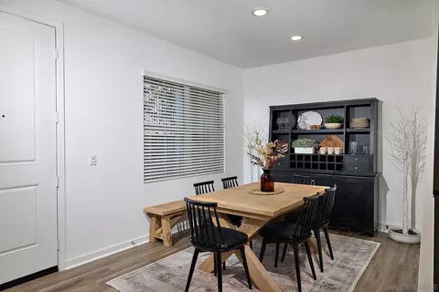 Dining - 13070 Olympus Cir #1, Poway, CA 92064 photo 1 of 1