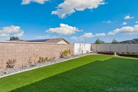 Exterior - 33626 Edge Ln, Temecula, CA 92592 photo 6 of 6