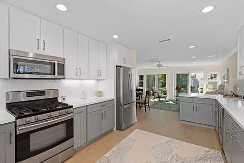 104 I Ave, Coronado, CA 92118 photo 6
