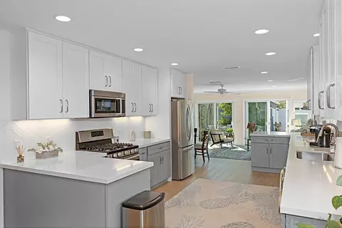 104 I Ave, Coronado, CA 92118 photo 5