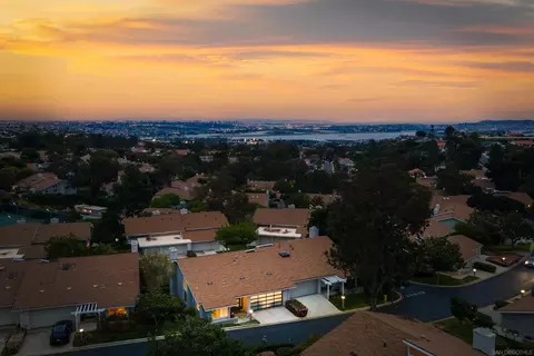2071 Caminito Circulo Norte, La Jolla, CA 92037 photo 14