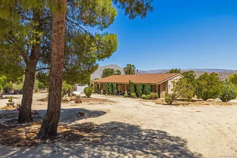Exterior - 776 Surrey Trl, Julian, CA 92036 photo 3 of 19