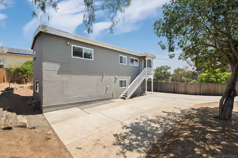3754-56 Riviera Dr, La Mesa, CA 91941 photo 2