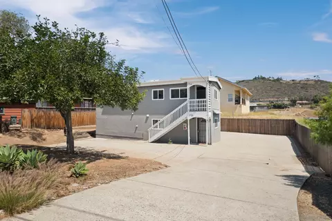 3754-56 Riviera Dr, La Mesa, CA 91941