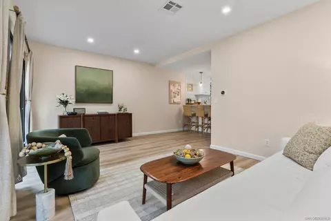 2383 Altisma Way UNIT B, Carlsbad, CA 92009 photo 11