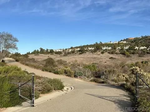 2383 Altisma Way UNIT B, Carlsbad, CA 92009 photo 30