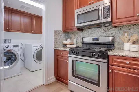 6938 Feldspar Pl, Carlsbad, CA 92009 photo 11