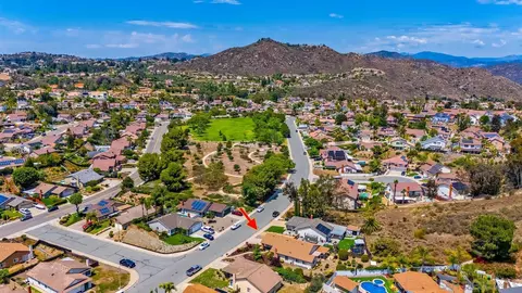 View/Area - 2011 Elva St, El Cajon, CA 92019 photo 6 of 16